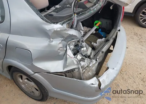 2003 Toyota Echo из США, поврежденный, VIN JTDBT123635042774